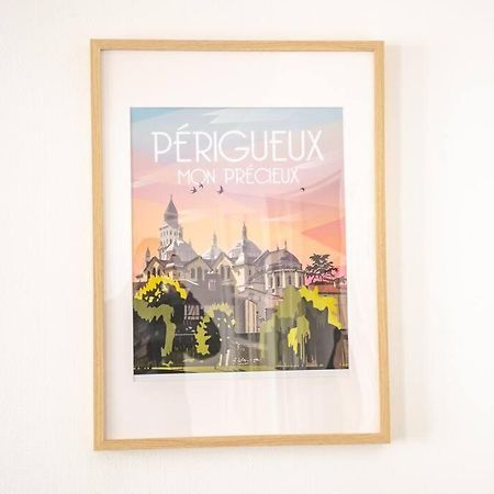 Appartamento Famille Au Coeur De Périgueux Esterno foto