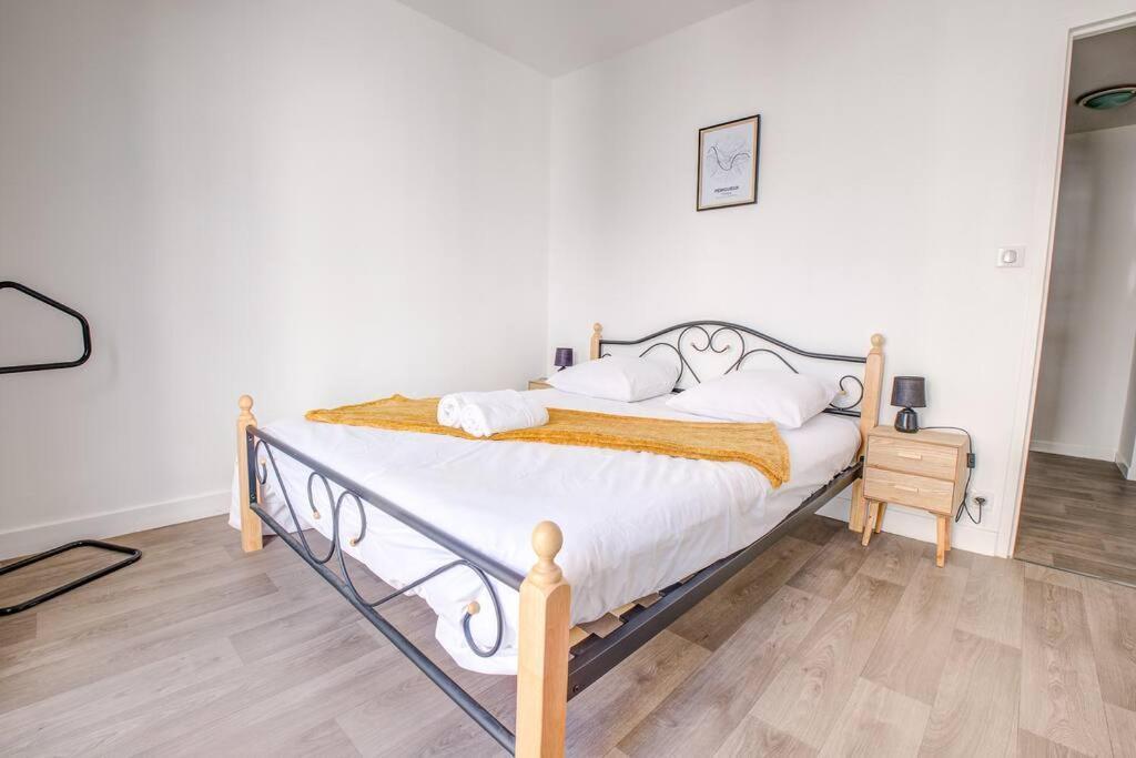 Appartamento Famille Au Coeur De Périgueux Esterno foto