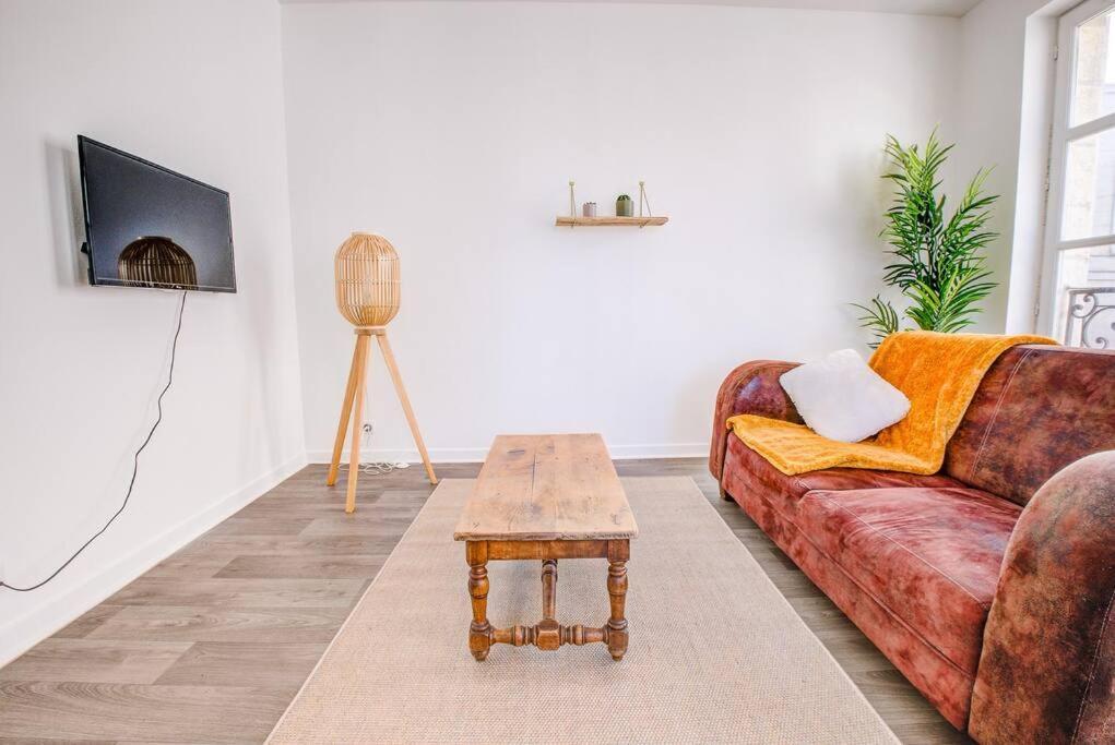 Appartamento Famille Au Coeur De Périgueux Esterno foto