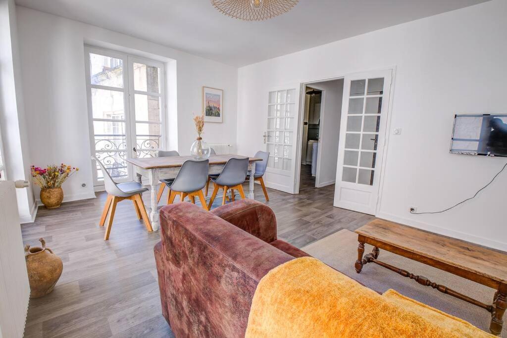 Appartamento Famille Au Coeur De Périgueux Esterno foto