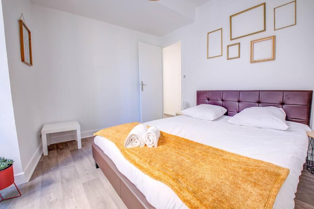 Appartamento Famille Au Coeur De Périgueux Esterno foto
